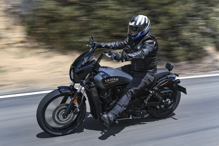 2022 indian scout rogue and rogue sixty review first ride, Ahhh much better with the longer piggyback shocks The love seat is the best selling accessory for reasons that can go unstated