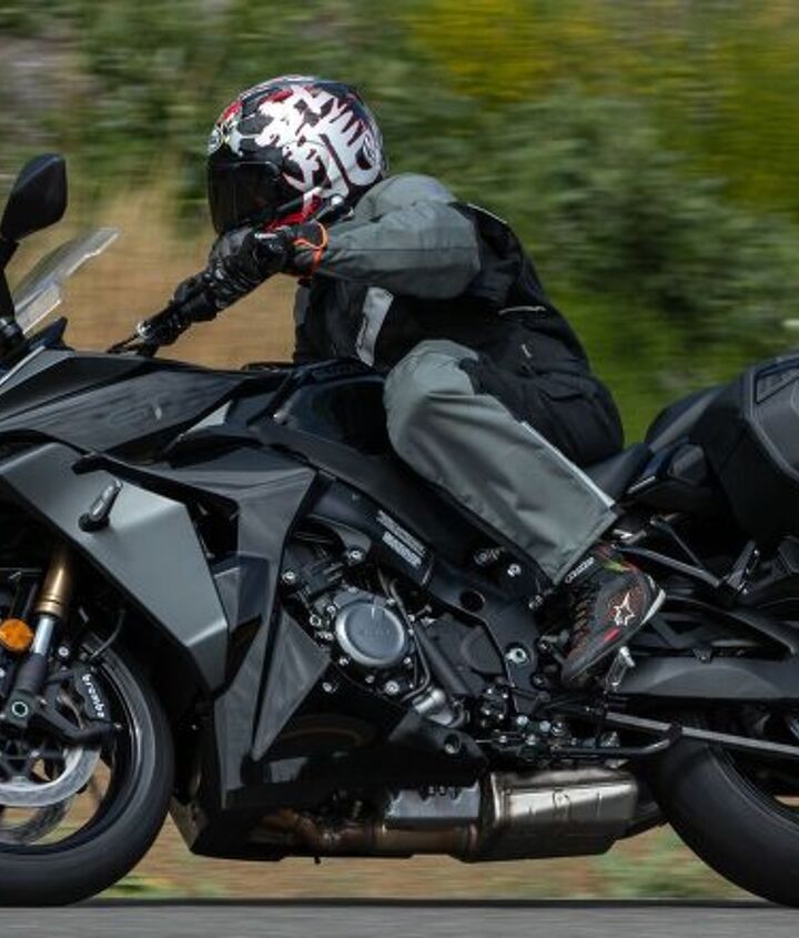 2022 suzuki gsx s1000gt first ride video