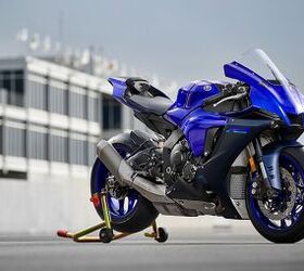 Yamaha 2025 r1 deals