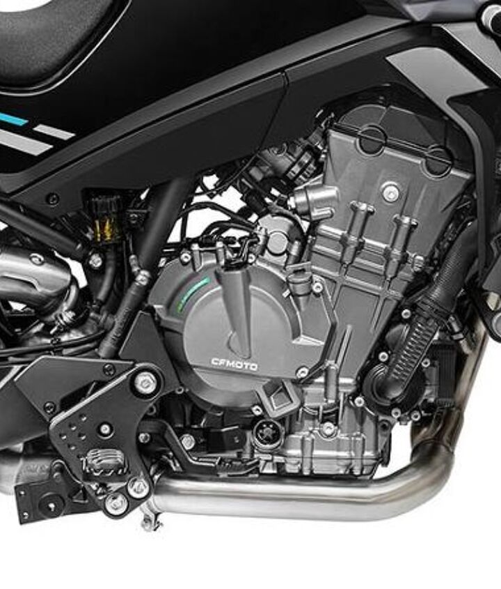 2022 cfmoto 800 adventura review first ride, Euro version is 800MT ours is 800 Adventura