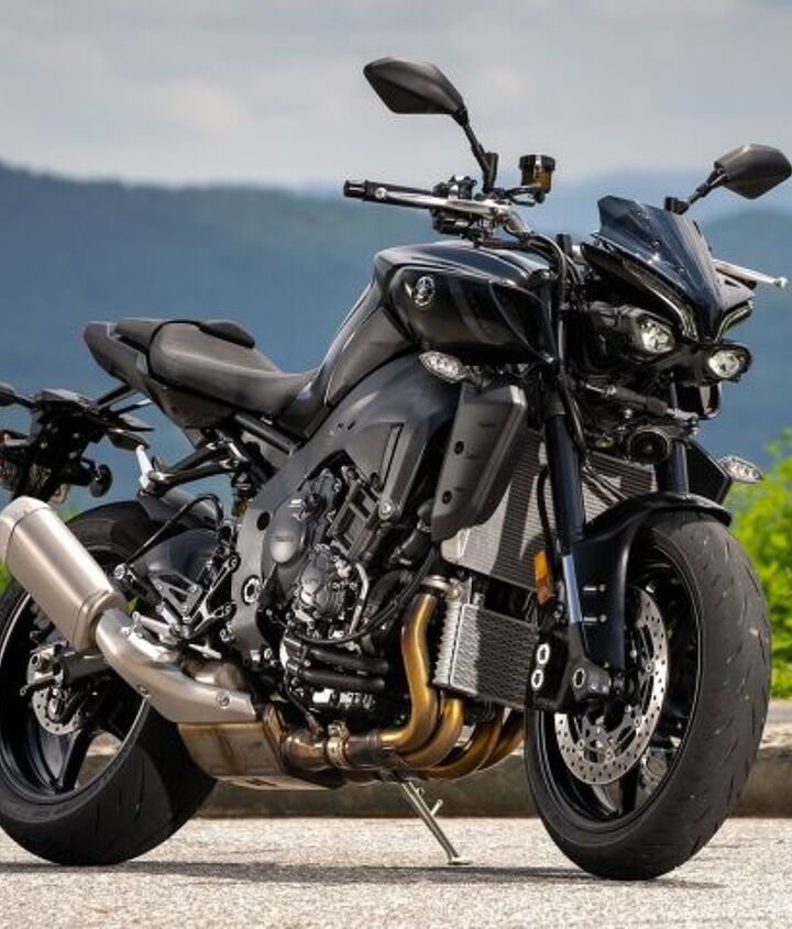 2022 yamaha mt 10 review first ride, Senior Product Planner Aaron Bast tells us a lot of buyers just like black Okay then