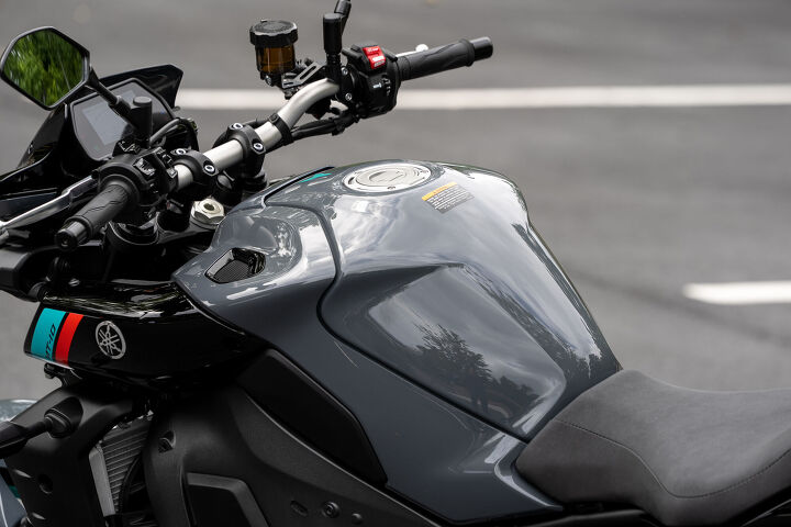 2022 yamaha mt 10 review first ride, Actually I do have a complaint Those mirrors seem shorter than usual and a bit hard to see out of Then again what s passed is past