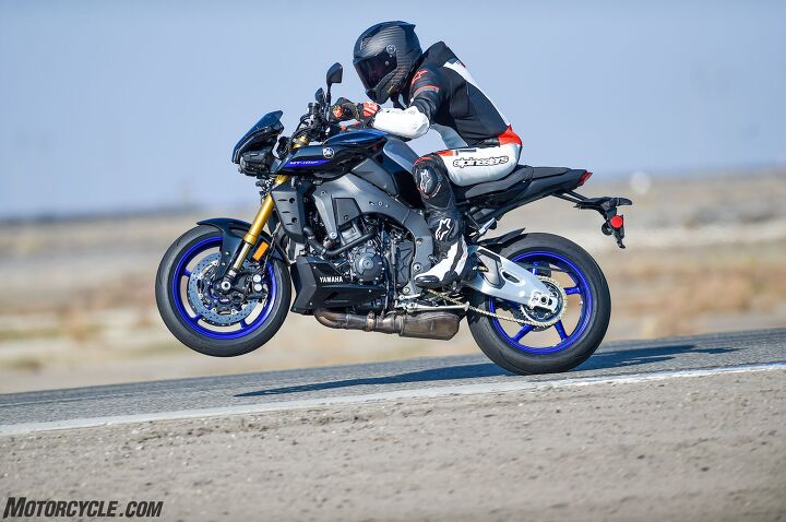 mo tested dunlop q5 and q5s trackday tire review, Still the best way to preserve front tire life
