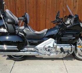 Friday Forum Foraging 2001 Honda GL 1800A Gold Wing Motorcycle