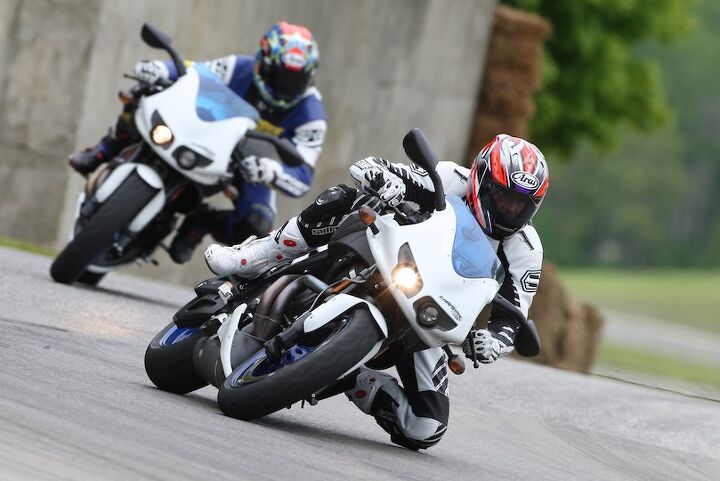 church of mo 2009 buell 1125r daytona sportbike review, Duke leads his eventual race teammate Sport Rider s Troy Siahaan around Road America in preparation for their Moto GT race a few days later