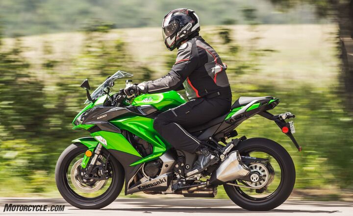 2017 kawasaki ninja 1000 abs review first ride, The Ninja 1000 looks great without the bags The only signs that it can carry bags are the slots in the grab rails and the rubber pads on the backs of the passenger pegs
