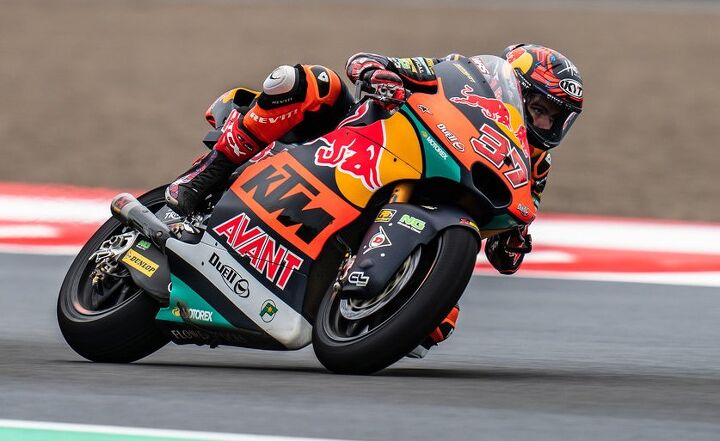 motogp 2022 mid season report, Augusto Fernandez is tied in points with Celestino Vietti but just a point up on Ai Ogura in the tightly contested Moto2 championship