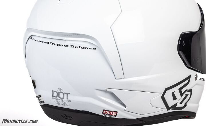 motorcycle com mega helmet shootout, While hard to see with this white background the spoiler helps keep the ATS 1R stable at speed