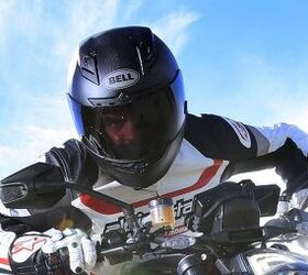 bell custom fit motorcycle helmet 500 Matte Black / Medium and features an integrated 5 Bell Custom 500 Solid Jet