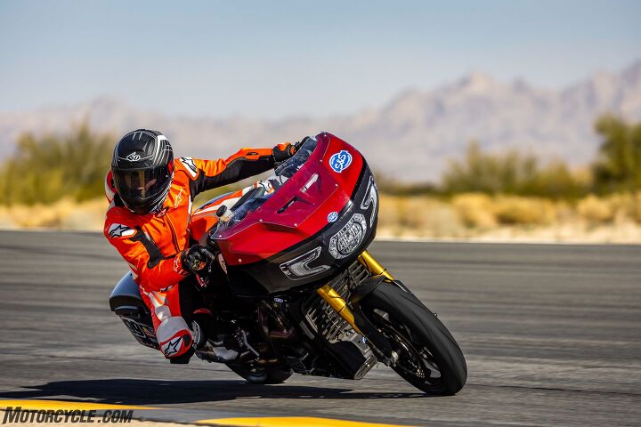 Riding Indian's 2022 Championship-Winning Challenger Bagger Race Bike ...