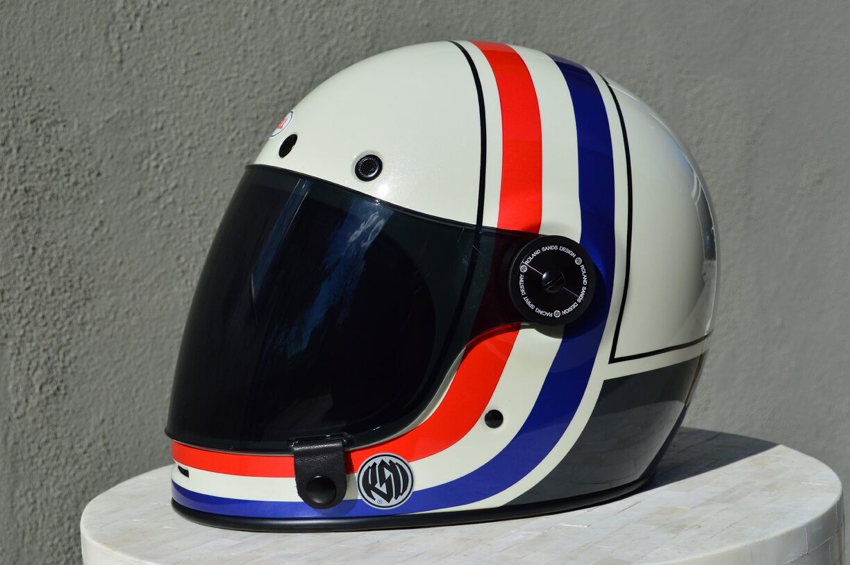 bell helmet bullit Helmets Bullitt Vader White/Red Large protective work of art Bell Bullitt TT Helmet Review
