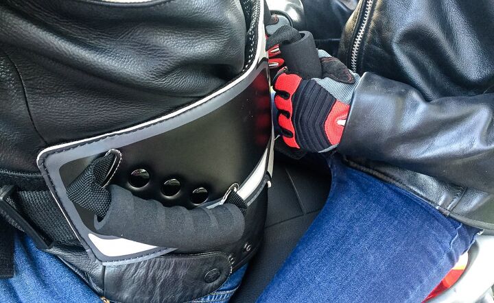 grip n ride review, The padded handles have a solid core and finger cutouts for comfort