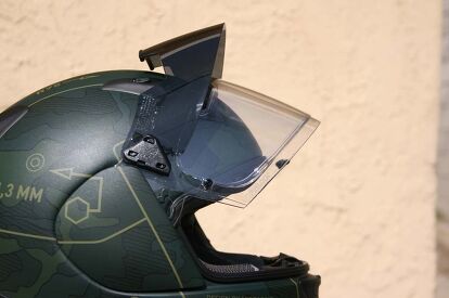 arai helmet long way down XD-5 - White has been designed to maximize Glancing Long Way Down - Rob