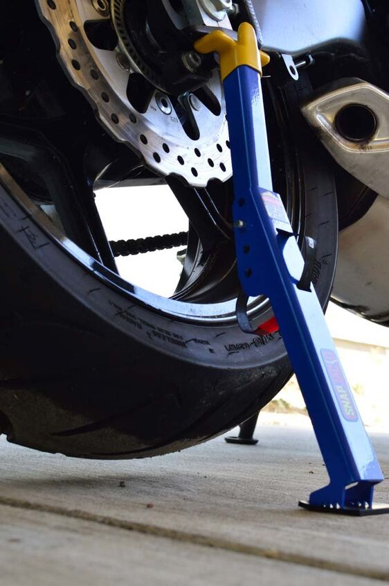 mo tested tirox snapjack, When fully extended the rear tire should be just high enough from the ground to spin freely