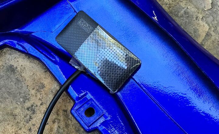 mo tested innovv k1 motorcycle camera review, In this protected location under the tail section the GPS receiver will hopefully remain dry enough to not compromise the tape covering the speaker Innovv should waterproof the receiver and the DVR for motorcycle use