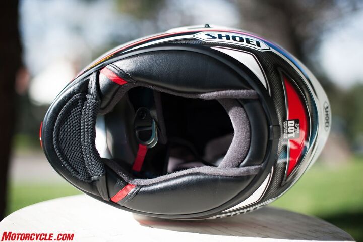 shoei gt-air expanse helmet canada 3 FULL FACE (Chalk Grey) with inlets positioned in the air stream and exhaust outlets located at an optimal height to reduce temperature and humidity inside the helmet MO Tested: Shoei GT-Air Helmet