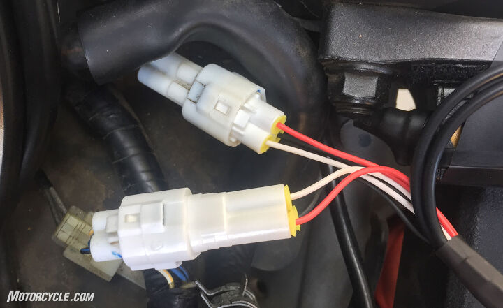 mo tested healtech gipro x type gear indicator review, The HealTech GIPro harness is a Y adapter to the OEM speedometer connectors