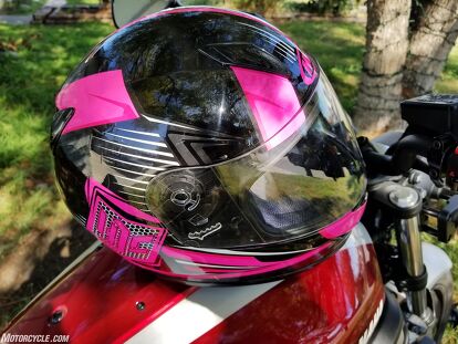 hjc cl-15 draco helmet pink CL-MAX 3 Flow Black-Pink MC-8SF Motorangutan making it a great option for both boys and girls. HJC F71 Zaku Bandai Namco