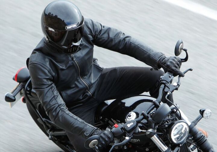 mo tested alpinestars brera leather jacket review, Clean and stealthy lines You can barely even see the embossed Alpinestars logo on my shoulder perfect