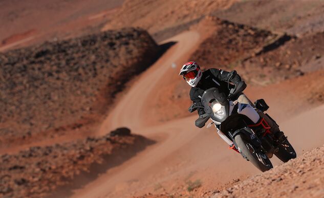 MO Tested: Bridgestone Battlax Adventure A41 and Sport Touring T31 Tire Review