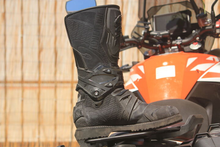 mo tested sidi adventure 2 boot review, The large gusseted opening allows for easy on off of the boot