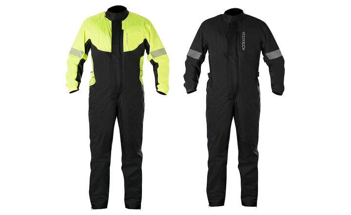 mo tested alpinestars hurricane rain suit review, Two colorways are available and sizes range from S 3XL