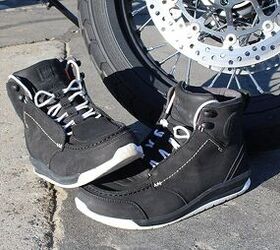 MO Tested: Icon 1000 Truant 2 Riding Boot Review