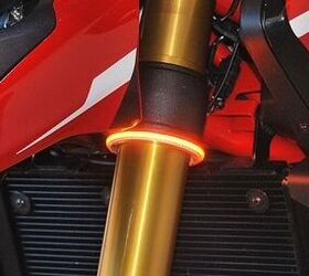 Motorcycle front on sale turn signals