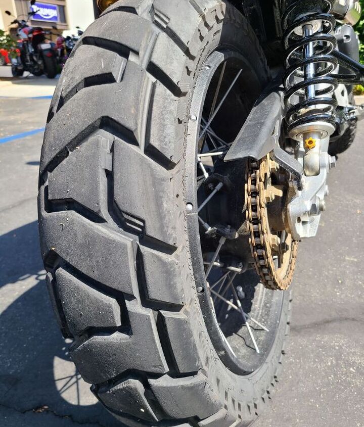 Dunlop trailmax mission tyres Clearance