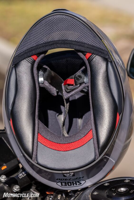 mo tested shoei rf 1400 helmet review, Much of the credit for the RF 1400 s improved quietness must go to the snugger bottom opening Once the rider s head is in the pads wrap themselves comfortably around the rider s head