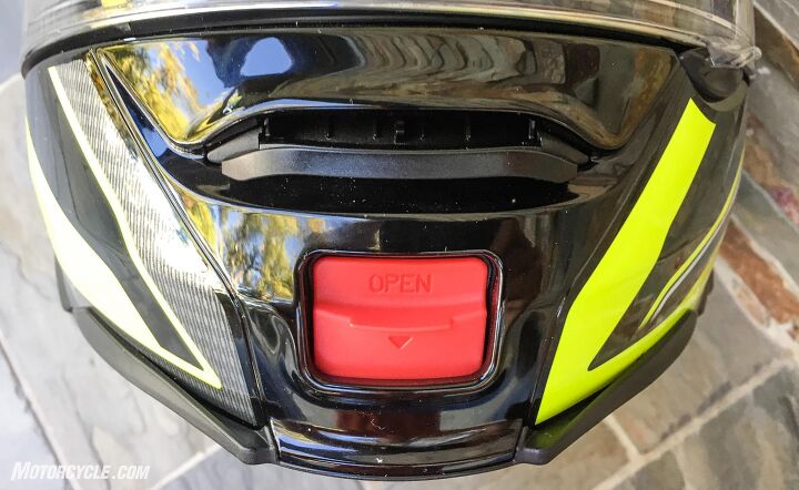 mo tested shoei neotec ii helmet sena srl communicator review, The chin vent s fat lower lip catches the air and redirects it into the helmet quite effectively
