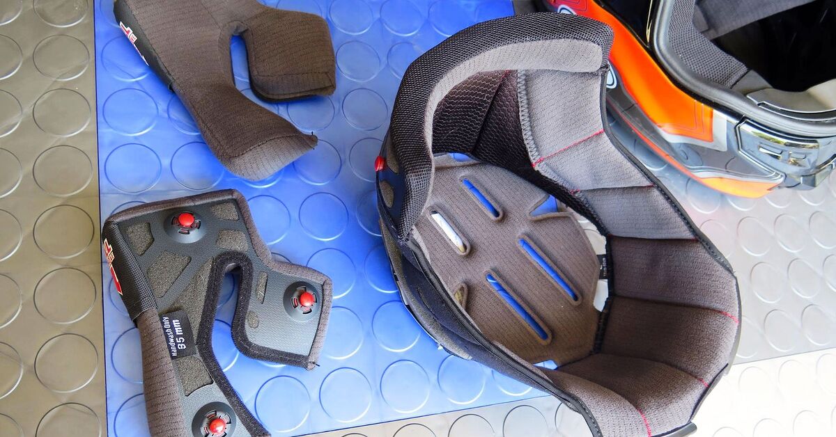 MO Tested: Bell Star Helmet Review | Motorcycle.com MO Tested: Bell Star Helmet Review | Motorcycle.com