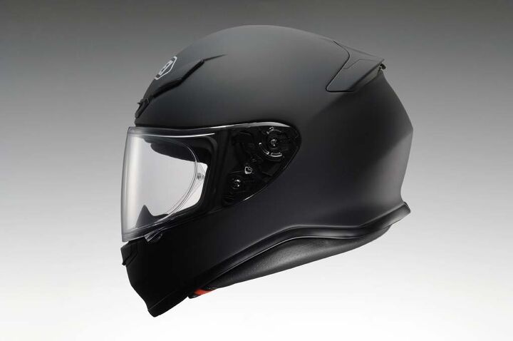 Shoei RF-1200 Preview | Motorcycle.com Shoei RF-1200 Preview | Motorcycle.com