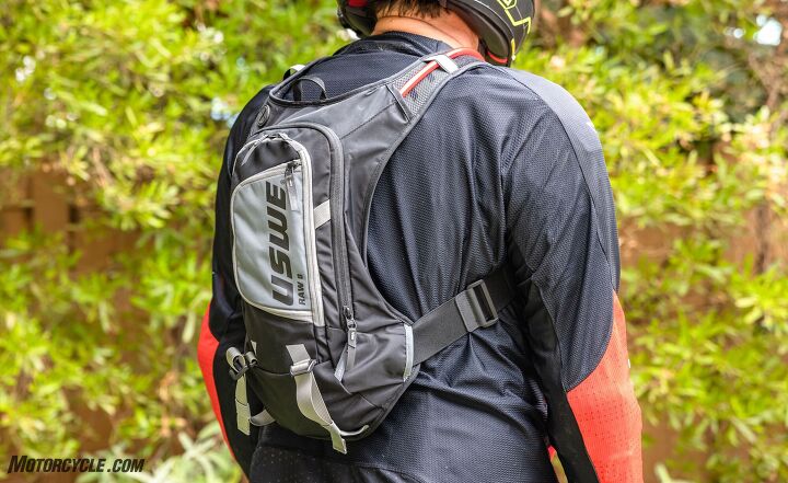 MO Tested: USWE Raw 8 Hydration Backpack Review