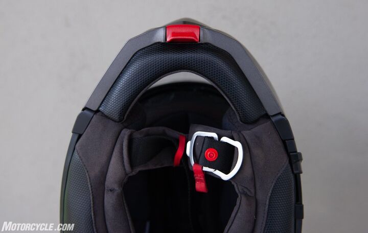 MO Tested: HJC RPHA 90 Helmet Review | Motorcycle.com