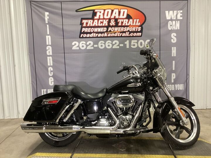 only 12 480 miles 1 owner vance and hines exhaust high flow intake crashbar