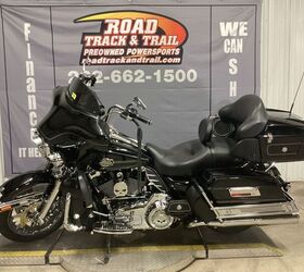 wow factor only 16 351 miles hd 17 and 16 cvo chrome wheels chrome forks