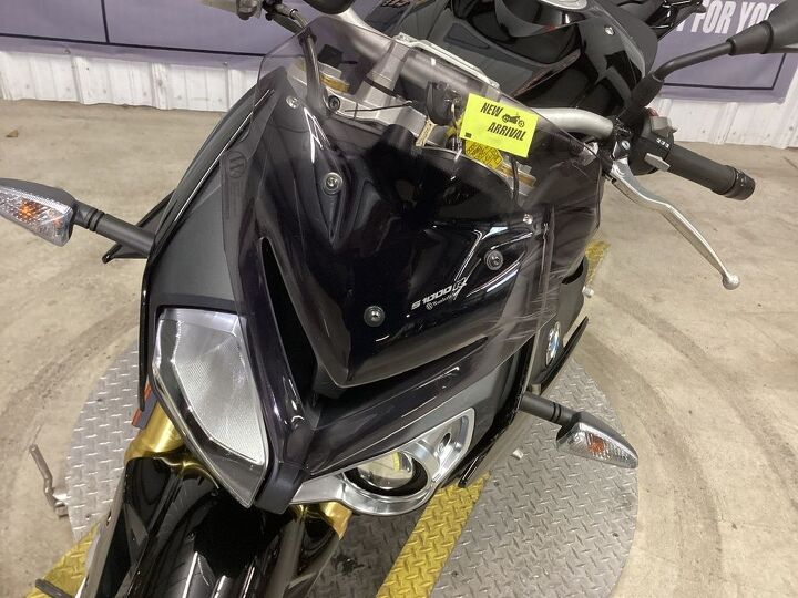 only 12 092 miles 1 owner akrapovic exhaust rear spools wunderlich windscreen