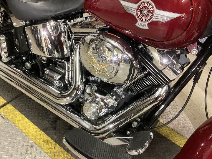 only 23 670 miles vance and hines long shot exhaust high flow intake chrome