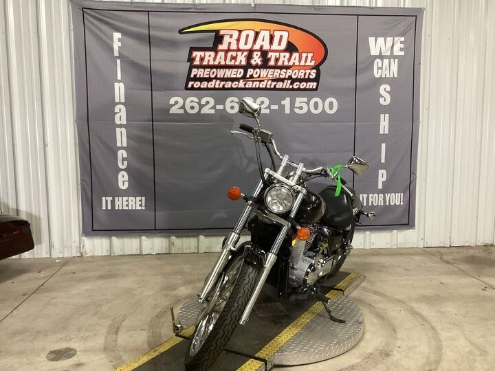 only 3982 miles 1 owner new front tire stock and clean cruiser cool factory
