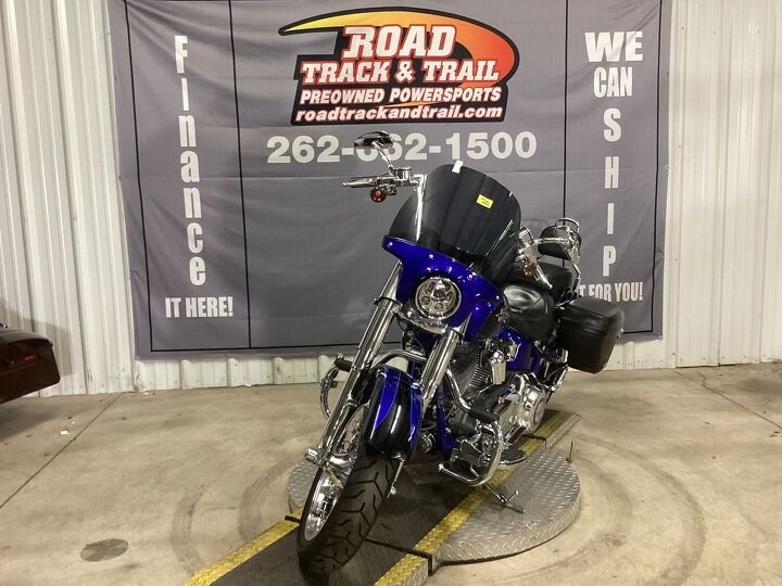 only 40 111 miles 110 screamin eagle motor vance and hines 2 into 1 pro pipe