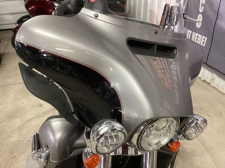 only 36 530 miles upgraded big handlebars hd daymaker led headlight hwy pegs