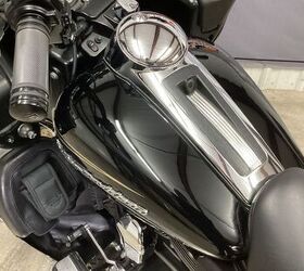 only 35 132 miles screamin eagle heads vance and hines 2 into 1 pro pipe