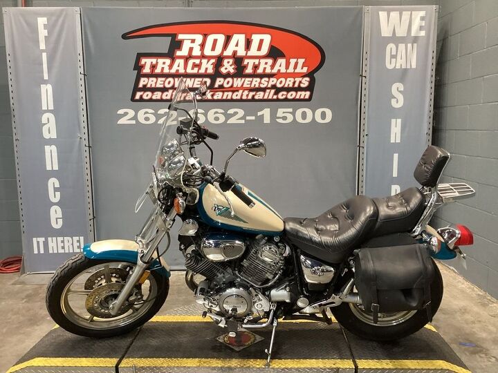 only 29 734 miles windshield with lowers backrest rack saddlebags chrome side