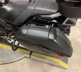 only 15 392 miles honda top box bag guards atlas throttle lock abs traction