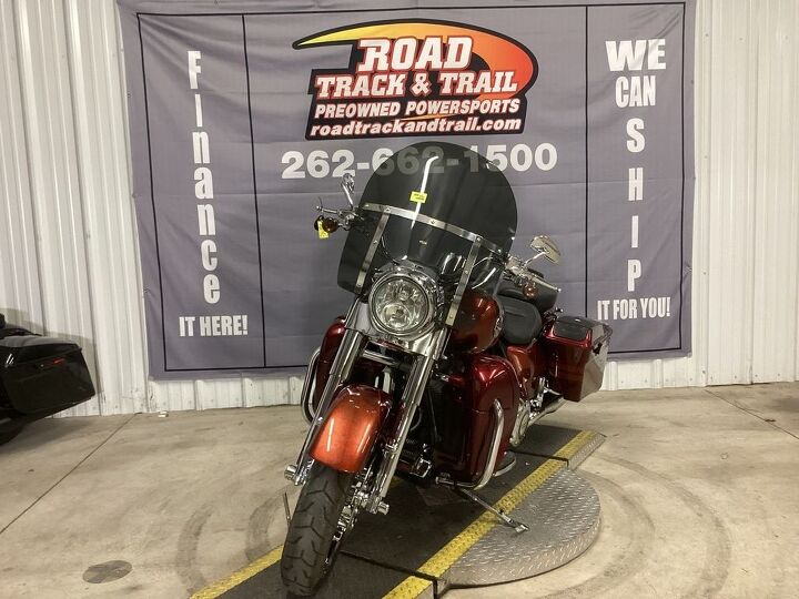 only 25 542 miles 110 screamin eagle engine vance and hines true dual x pipe