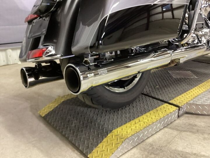 only 43540 miles cobra exhaust upgraded big black handlebars rack highway