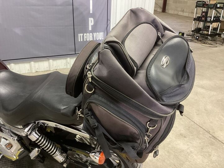 only 33 837 miles hd detachable windshield backrest rack hd tour seat buck