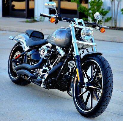Flawless- 2016 Harley-Davidson Softail Breakout