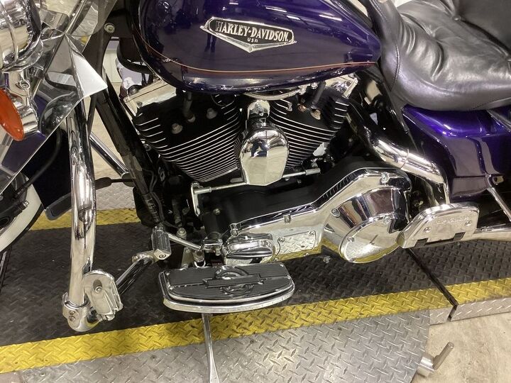 52 037 miles vance and hines exhaust high flow intake chrome floorboards and